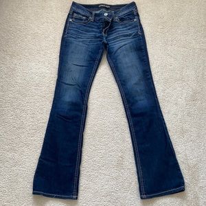 Express jeans. Boot cut lowrise in size 6L